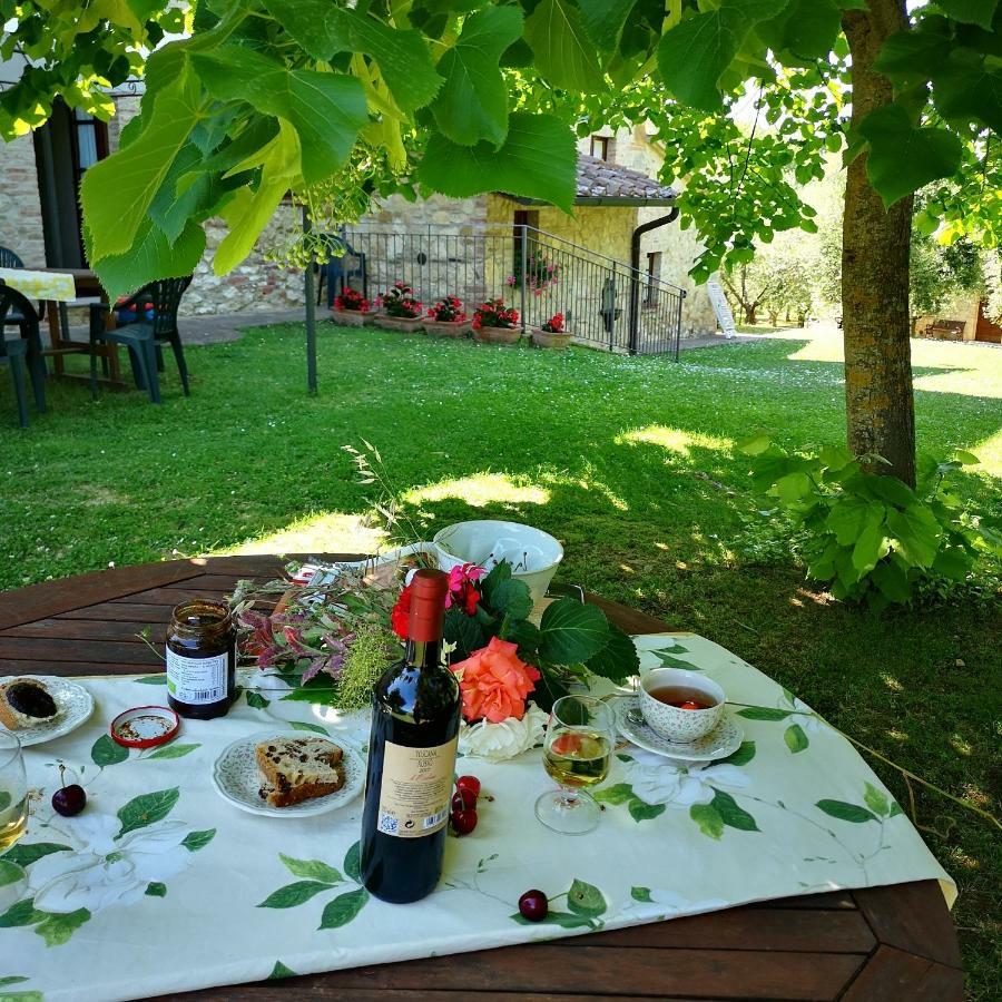 Villa Frateria Di San Benedetto Montepulciano Stazione Exterior foto